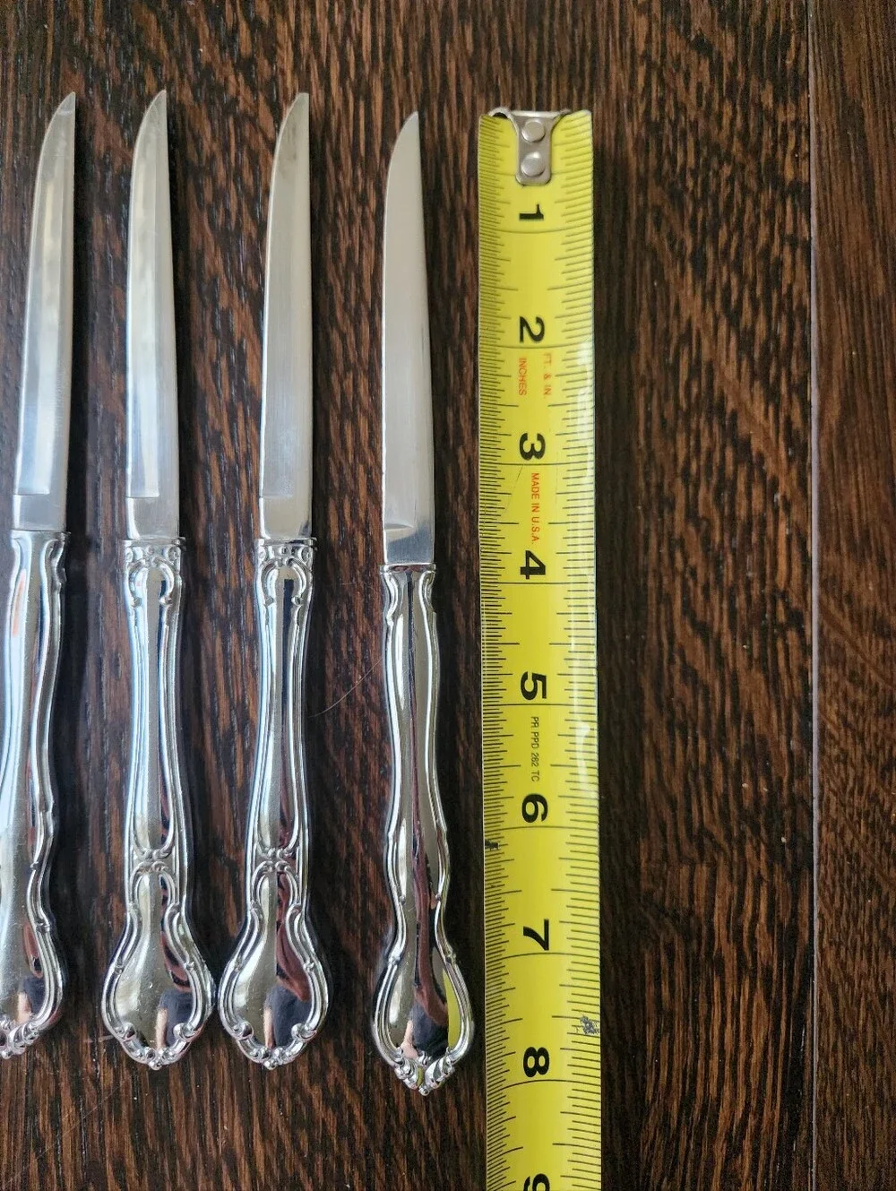 Carvel Hall Stainless Vintage CVH16 Steak Knives Set of 8 EUC $40